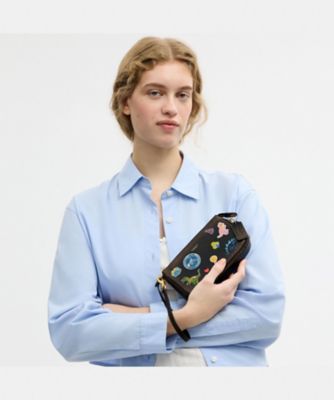 プラザ バッグ 18・ラブド レザー・ステッカー プリント | COACH